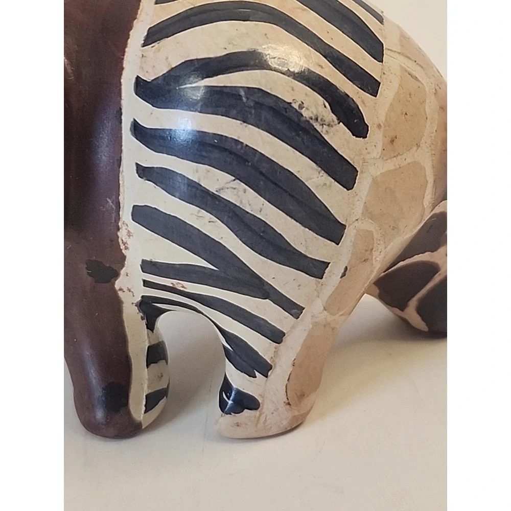 Handcarved‎ Soapstone Elephant Figurine  Handpainted Safari Patchwork 2.25